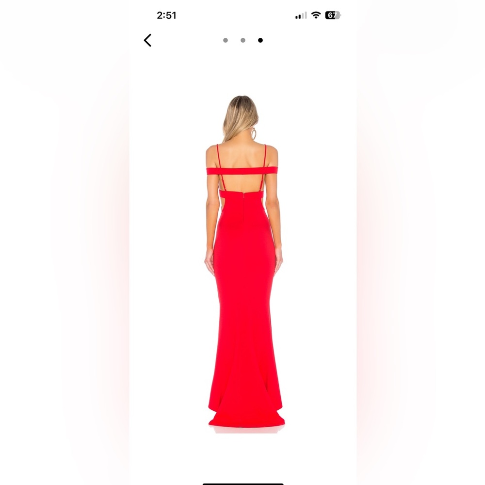 Lovers and Friends Gown - Picture 3 of 5
